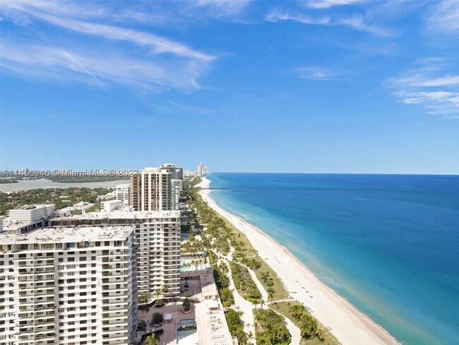 Building Photo - 9703 Collins Ave