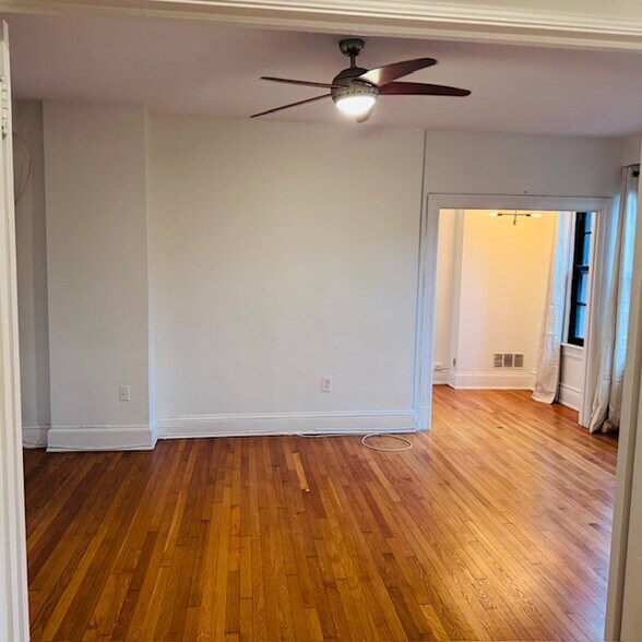 Building Photo - 1101 L St NW