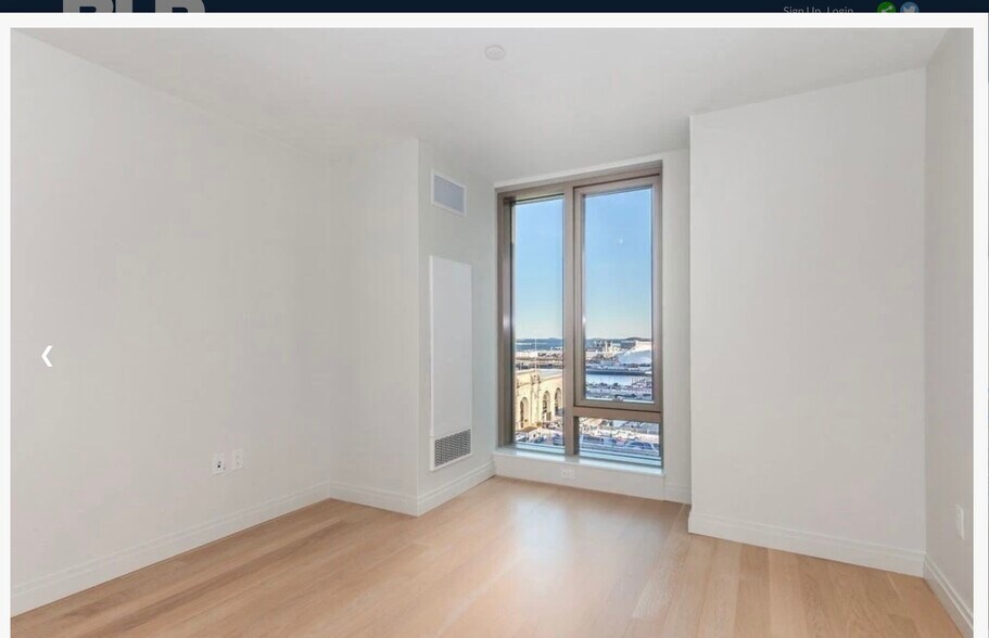 Building Photo - 133 Seaport Blvd