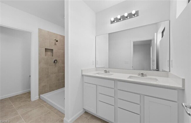 Building Photo - 1587 Lake Jessup Cir