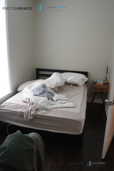 Building Photo - 2652 W 23rd Pl