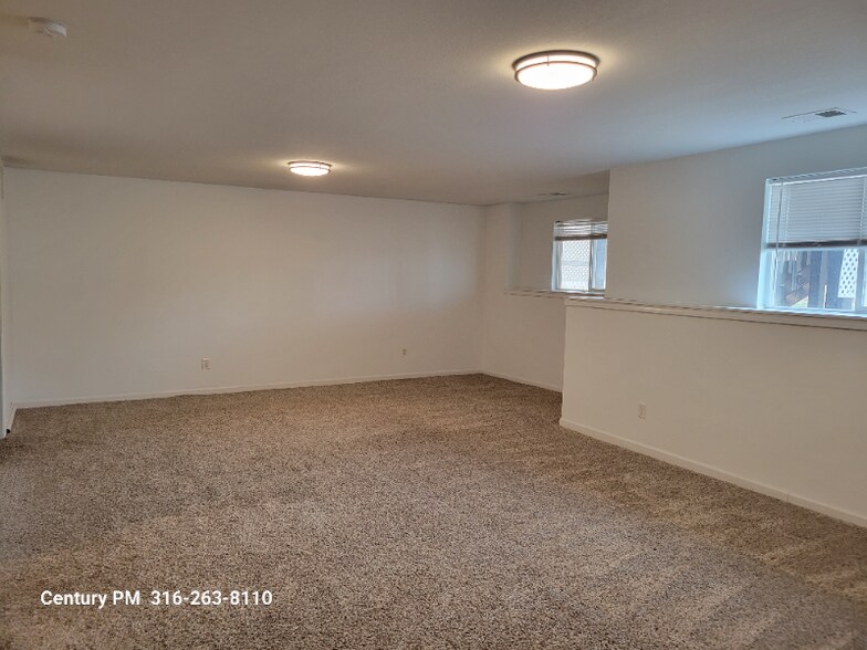 Building Photo - 16 Cedar Pointe Ct