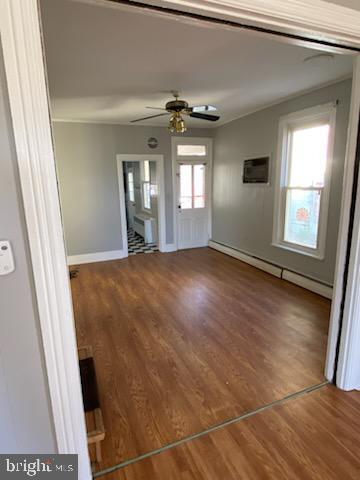 Building Photo - 422 Mulberry St