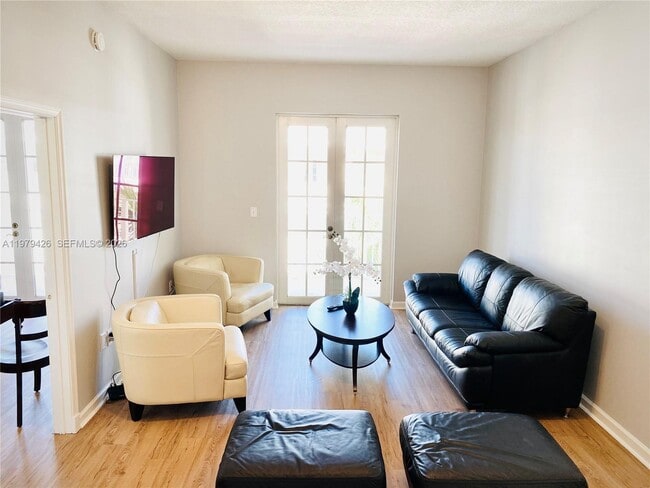 Building Photo - 1200 Town Center Dr