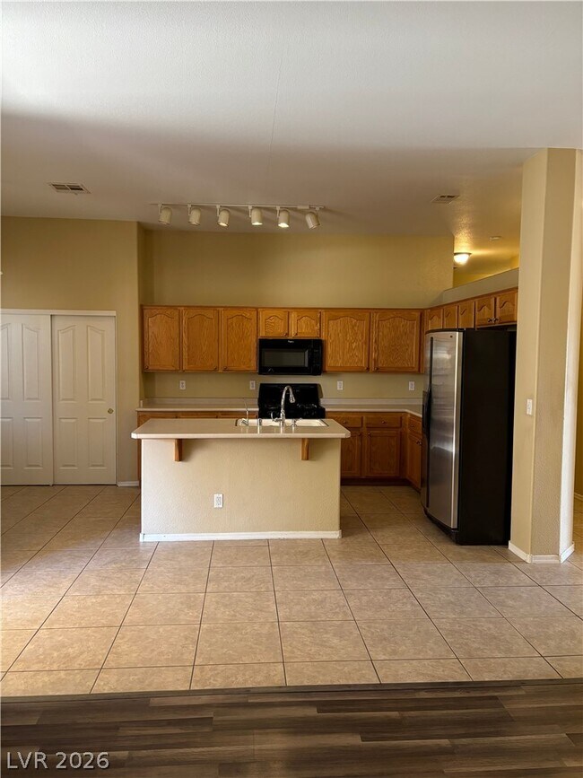 Building Photo - 1400 Pullman Pointe Ct