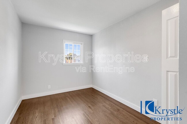Building Photo - 1733 Ohio Ave