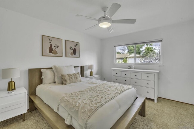 Building Photo - FULLY FURNISHED Mid-Century Modern 3 Bed R...