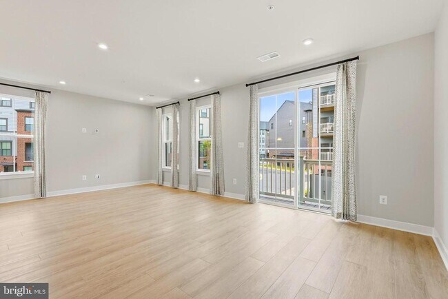Building Photo - 14540 George Carter Way