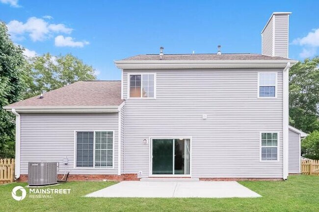 Building Photo - 3106 TWIN FALLS LN, Matthews, NC 28105