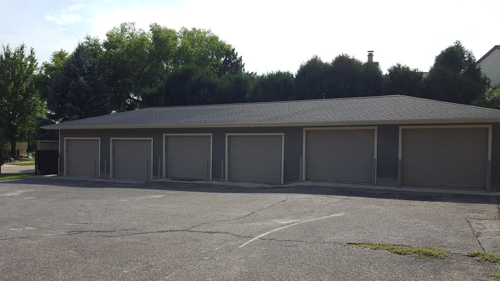 1 garage space per unit - 2821 26th St NW