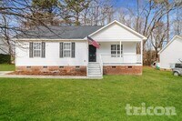 Building Photo - 119 Cambridge Elm Dr