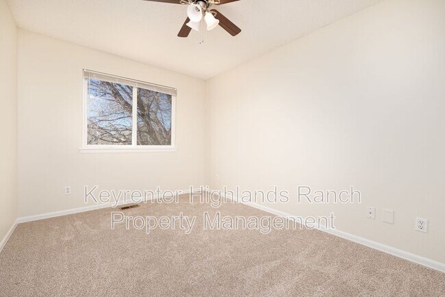 Building Photo - 595 S Lindsey St