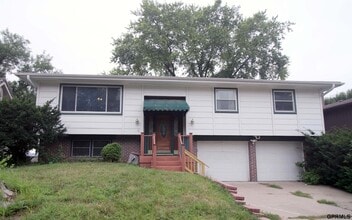 Building Photo - 1414 Willow Ave
