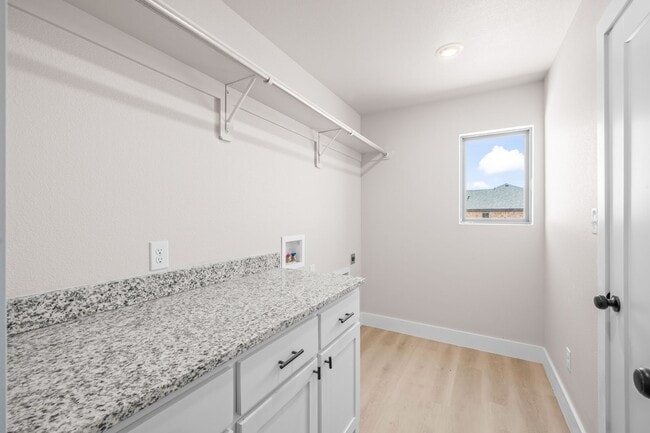 Building Photo - 10611 East C R 7400