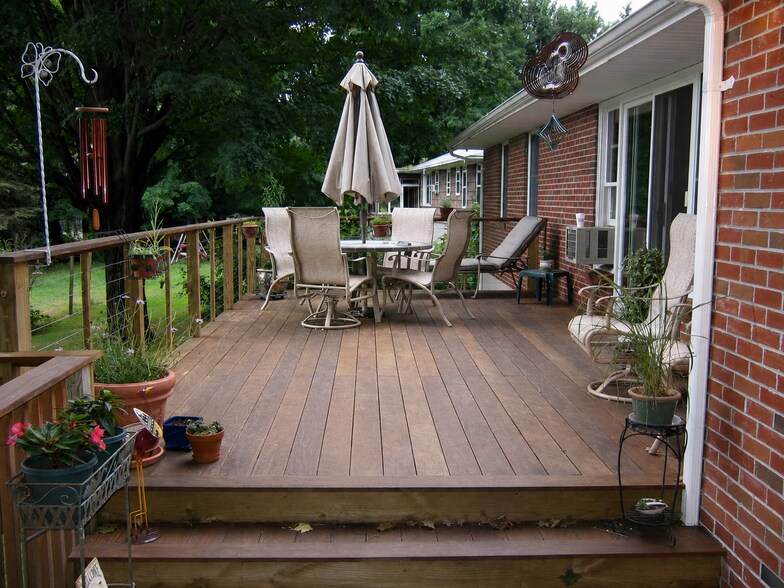 Deck - 107 Rocky Hill Rd