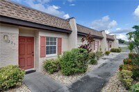 Building Photo - Cozy Condo at South Pointe Villas