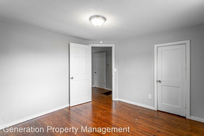 Building Photo - 2 br, 1 bath House - 3921 Bennett Rd
