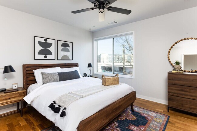 Building Photo - 5604 New York Ave