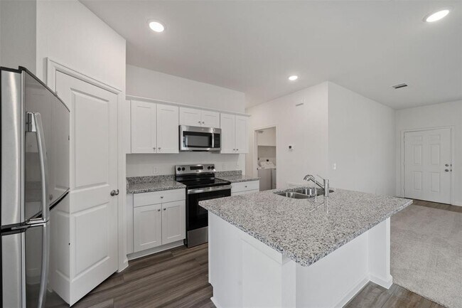 Building Photo - 31318 Williams Lndg St