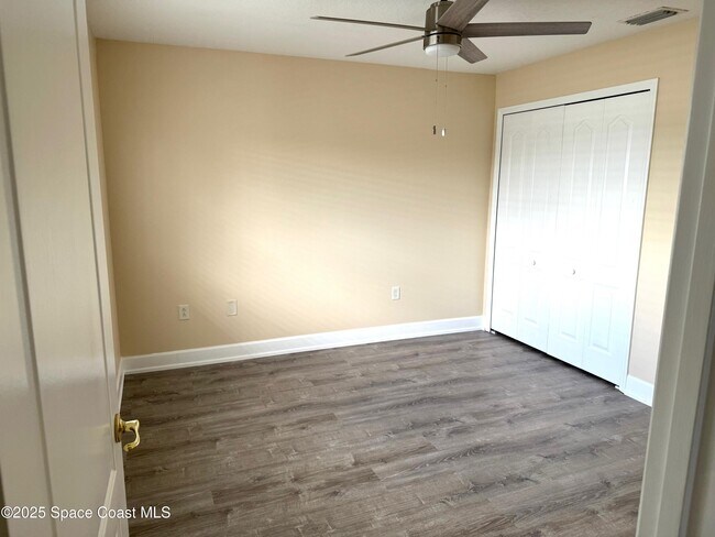 Building Photo - 3650 Chardonnay Dr