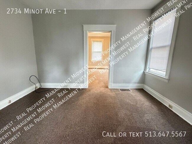 Building Photo - 2734 Minot Ave