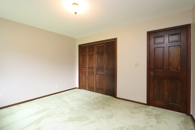 Building Photo - 8560 N 4000 W Rd