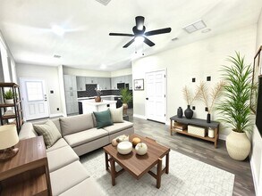 Building Photo - 62 Woodland Hills Dr