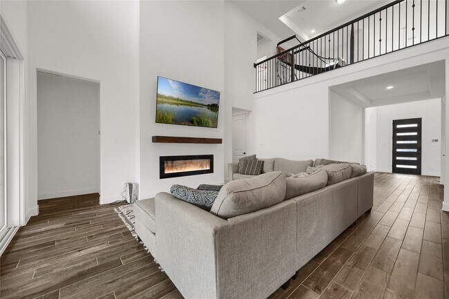 Building Photo - 28206 Clear Breeze Ct