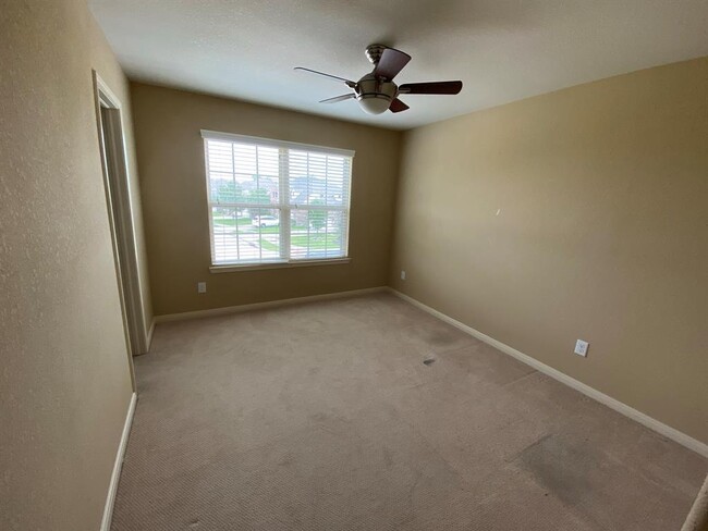 Building Photo - 4526 Brant Crossing Dr