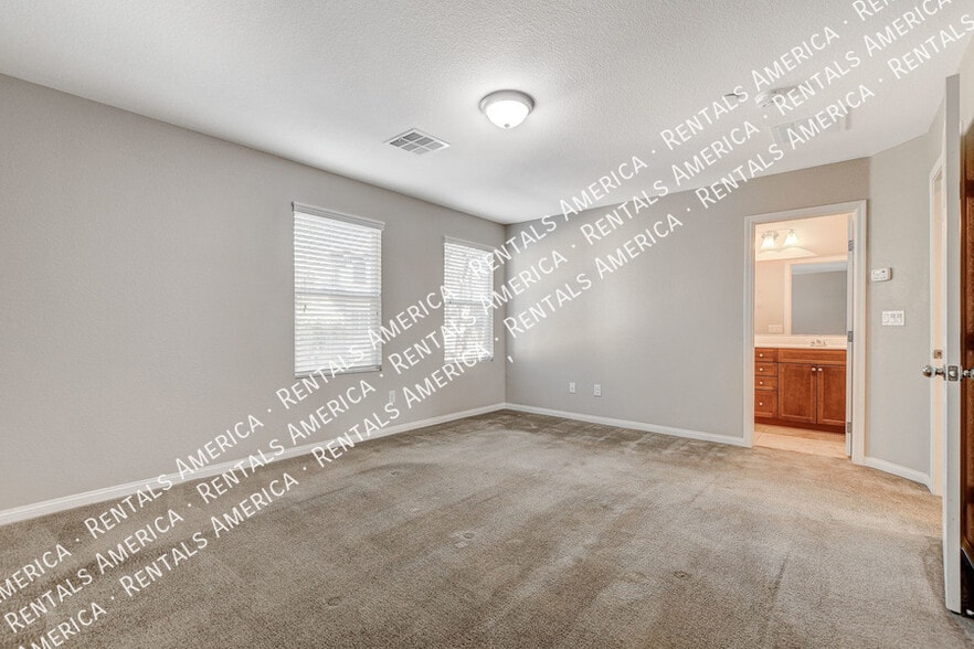 Building Photo - 4650 Ranch House Rd