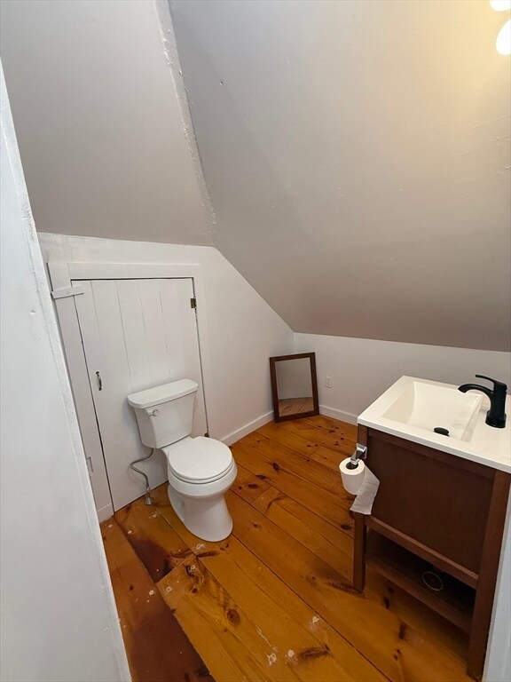 Building Photo - 7 N Green St