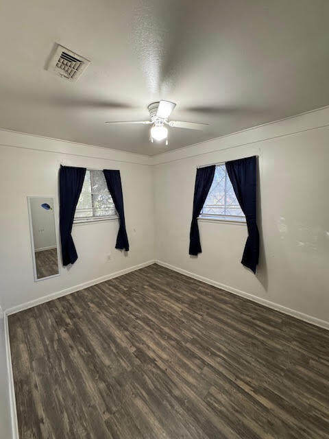 Building Photo - 5700 Eastwood Dr