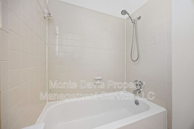 Building Photo - 2630 Alcott Ln