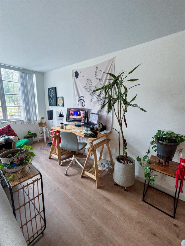 Building Photo - 2150 Sans Souci Blvd