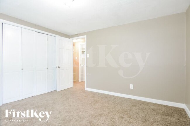 Building Photo - 2293 Maxville Ln