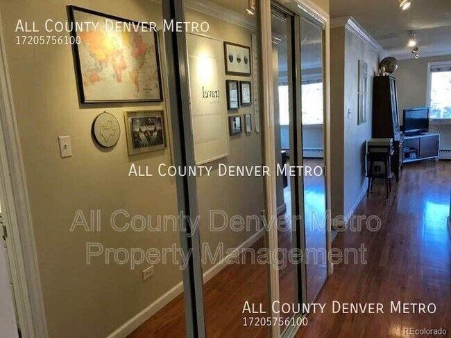 Building Photo - 1435 N Elizabeth St