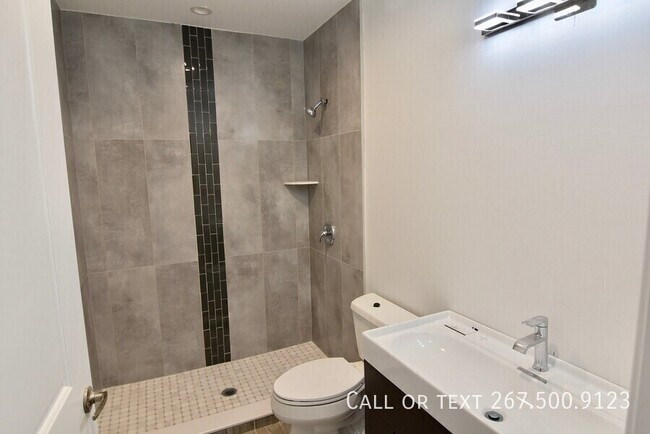 Building Photo - 330 Cambridge St