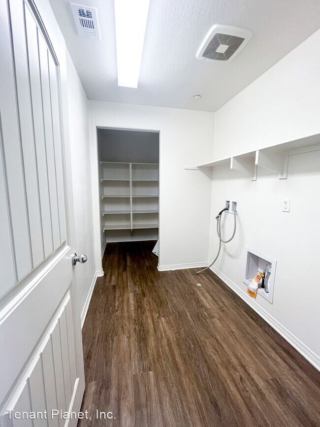 Building Photo - 5 br, 3 bath House - 9578 Harvest Vista Dr
