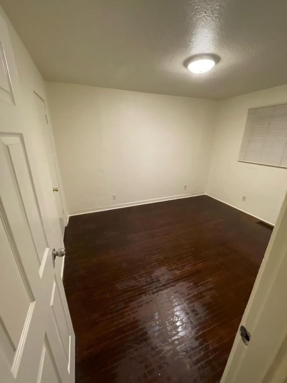 Building Photo - 1037 Palomas Dr SE