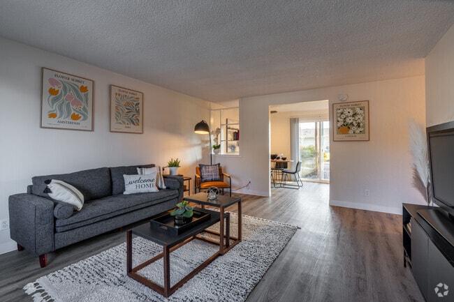 Interior Photo - Gateway Village