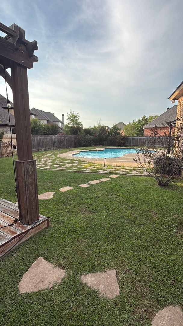 Building Photo - Rental Property in Twelve Oaks