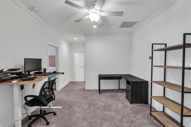Building Photo - Home for Rent!