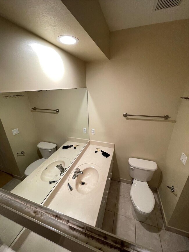 Building Photo - 3389 Merrick Ct