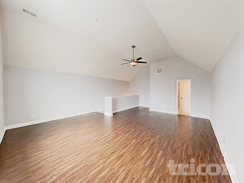 Building Photo - 364 Preakness Cir