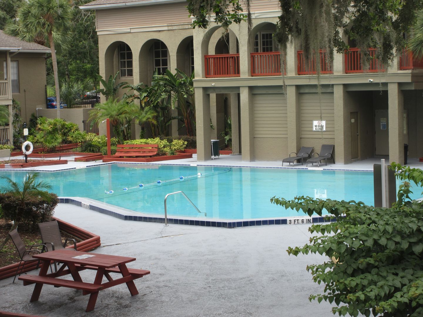 Building Photo - Just Reduced ! 2nd-floor studio condo at SerraVella!