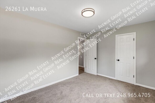 Building Photo - 26261 La Muera St