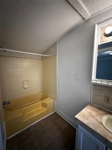 Building Photo - 1903 Rossie Lee Dr