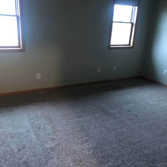 Building Photo - 2062 River Rd