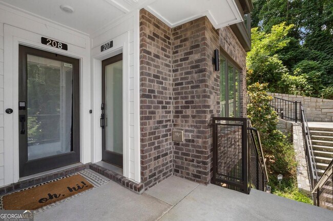 Building Photo - 371 Pratt Dr SE