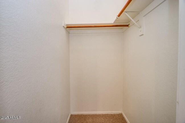 Building Photo - 3163 W Stephens Pl
